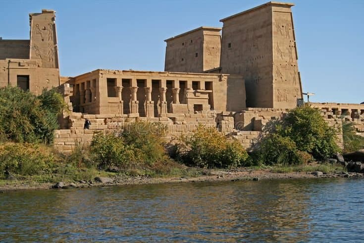 6 days Cairo, Luxor, Aswan, & Abu Simbel tour package
